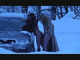 Vorschaubild vom Privatporno mit dem Titel "Straßen Nutten im Pelz Public" von extremgirl