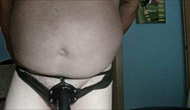muß mich vor der cam zeigen