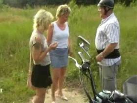 Mit meiner Freundin Outdoor.........