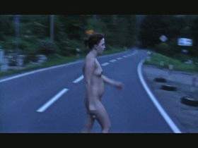 Vorschaubild vom Privatporno mit dem Titel "Strassenstrich wurde ich vollgepisst" von extremgirl