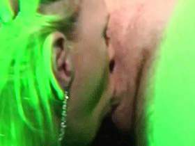 Vorschaubild vom Privatporno mit dem Titel "Amateurbitch im fetichkeller blank gefickt" von pornorama-tv