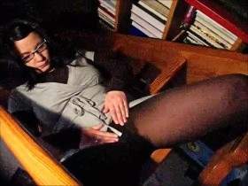 User Mach Horny video