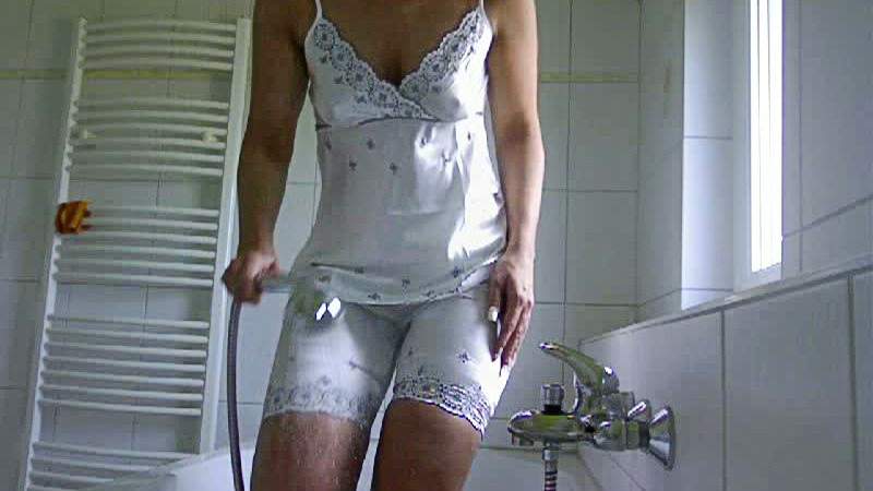 Daddy shower lingerie bubble