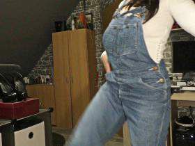 Vorschaubild vom Privatporno mit dem Titel "Stall-fertig????" von nylon_schlampe