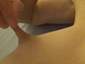 Vorschaubild vom Privatporno mit dem Titel "Titten Nippel Vidio" von Sue-Allen