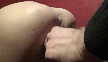 DER BUMST MICH GERADE MAL SO WEG