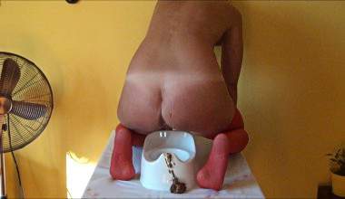 Poop im Töpfchen