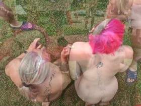 Perverted sperm exchange in outdoor Abspritz and BlowJob orgy!