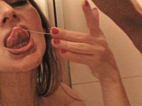 Vorschaubild vom Privatporno mit dem Titel "Er hat die dicksten Eier" von heisse-luda