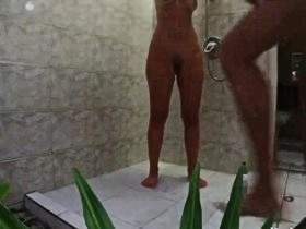 (Without sound)Hot fuck in the outdoor shower in the Maldives
