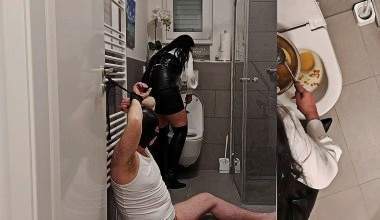 Ekeltraining mit Toilettensuppe