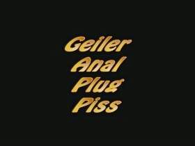 Buttplug and pee