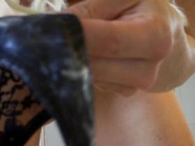 Vorschaubild vom Privatporno mit dem Titel "Dein vollgeschleimtes Muschi Höschen" von EvilBitch