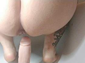 Kv, dildo and my hand