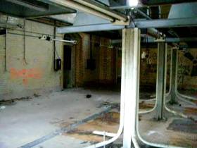 Natursekt in Blechtasse