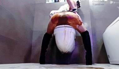 Ruin Dirty Girl Pantyhose