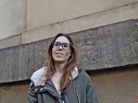 GERMAN SCOUT - versautes Teen Foxy aufgerissen und ohne Kondom gefickt