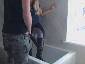 Vorschaubild vom Privatporno mit dem Titel "Gummi Reitstiefel - für Fetischfans" von Deine-Chefin