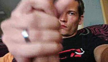 er hat sich einen porno angeschaut