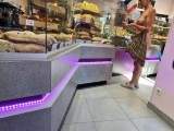 I did it: naked shopping in the supermarket and at the bakery