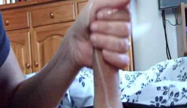 3 x Handjobs!