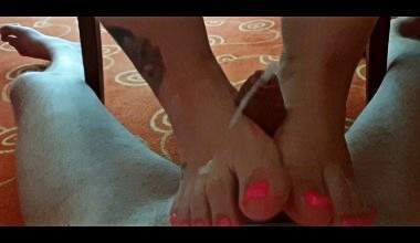 Best of Footjobs 2019!
