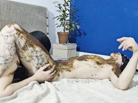 Huge load on his stomach and totally dirty sex