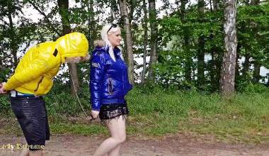 Mit der Glanzjacke am See