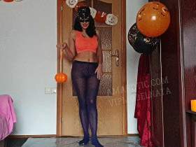 Piss in colored tights on Halloween