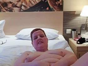 Meine Pussy und mein Arsch schön in Nahaufnahme!