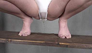Pissen im Body
