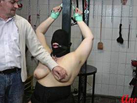 Annadevot - masked pleasure slave