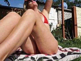 Voyeurcam at sunbathing in the garden