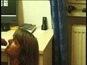 Vorschaubild vom Privatporno mit dem Titel "Pisse im Gesicht" von marina60