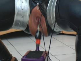 Anal fucking machine swing