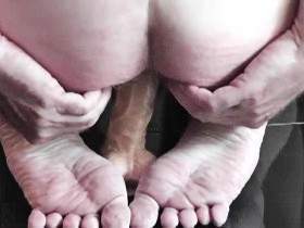 Vorschaubild vom Privatporno mit dem Titel "Die Schwanzhure - Teil 2" von CherieNoir