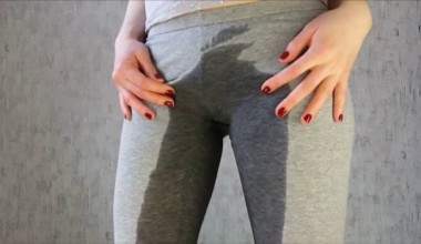IN DIE LEGGINGS GEPISST