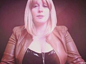 I am the goddess you the wanker
