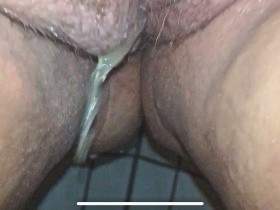 (Without sound)Pee horny cunt