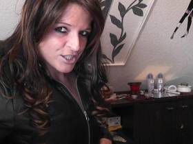 Vorschaubild vom Privatporno mit dem Titel "Wunsch...dirtytalk" von nylon_schlampe