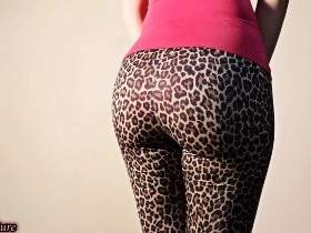 Leoparden Leggings und Rose Slip eingekackt :)