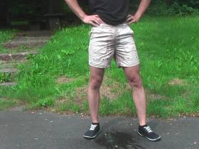 Public pissing in the shorts