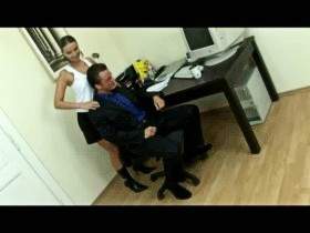 Secretary blows her boss's tail by