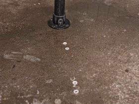 Die Milf muss Ihre eigenen Düfte einatmen