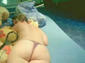 Vorschaubild vom Privatporno mit dem Titel "Arschvoll mit pfanenwender" von checkerstute