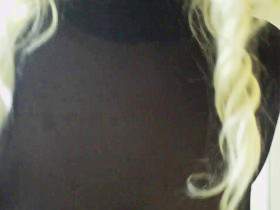 Vorschaubild vom Privatporno mit dem Titel "Glanz und Nylon für Dich" von EvilBitch