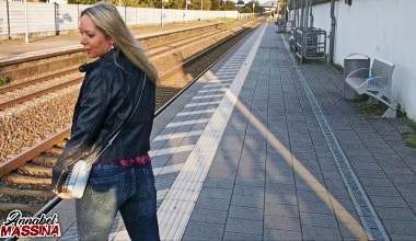 Frei Fick Schein! Cumshot auf Jeans Arsch! Geiler Ficker aufgegabelt