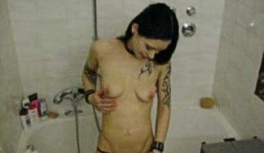 MEIN ERSTER STRIPTEASE!!!
