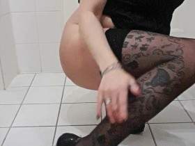 With hold-ups and heels in a crouch