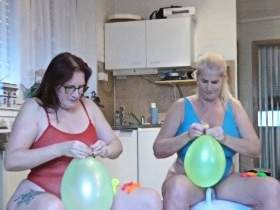Balloons 2 Milf blow